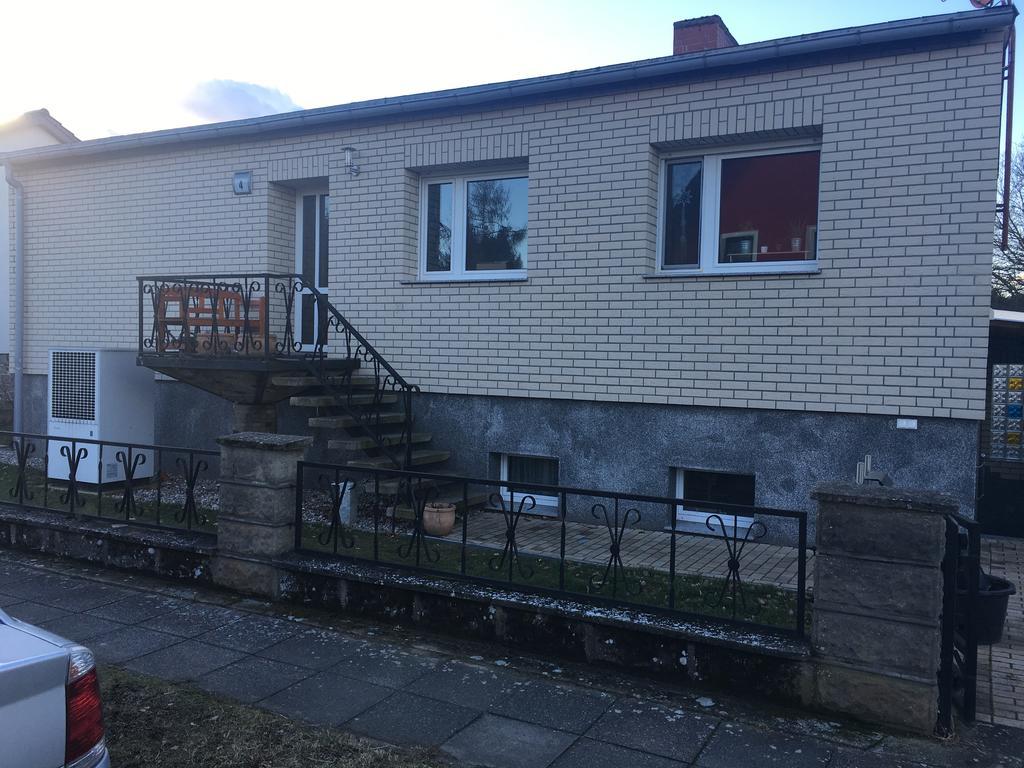 Zimmervermietung Familie Schuster Wusterhausen المظهر الخارجي الصورة